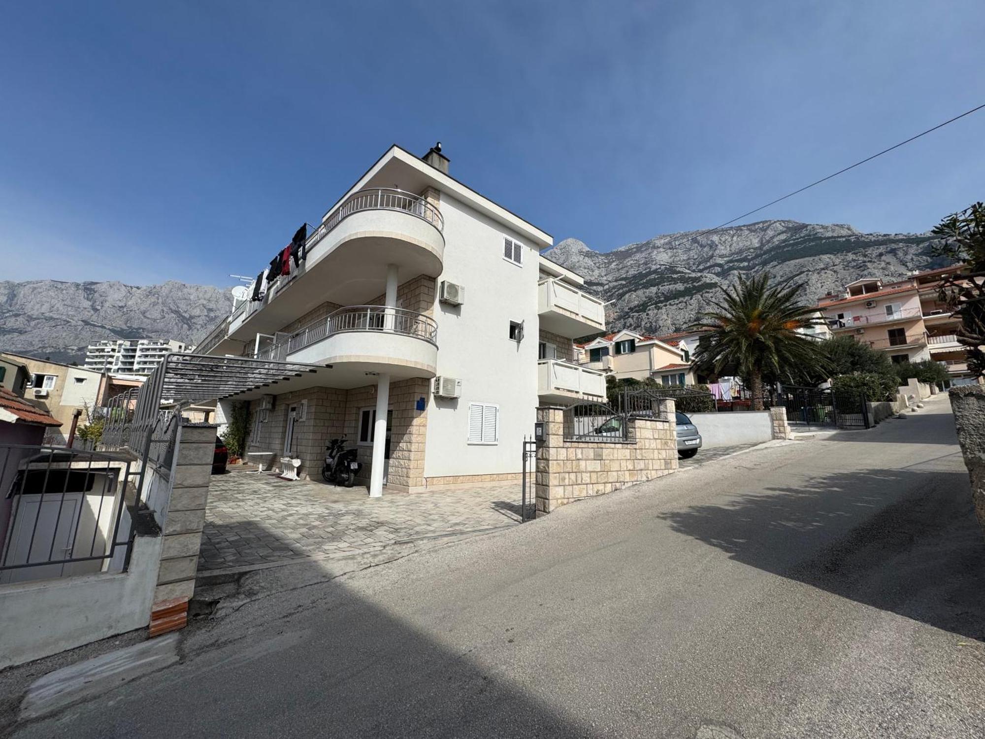 Apartment Makarska M&I, Free Private Parking المظهر الخارجي الصورة