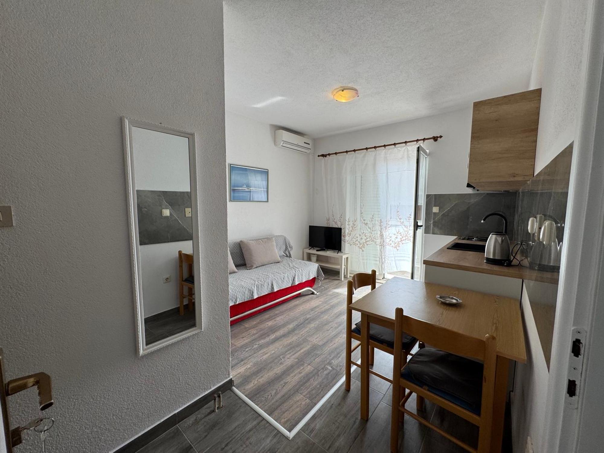 Apartment Makarska M&I, Free Private Parking المظهر الخارجي الصورة