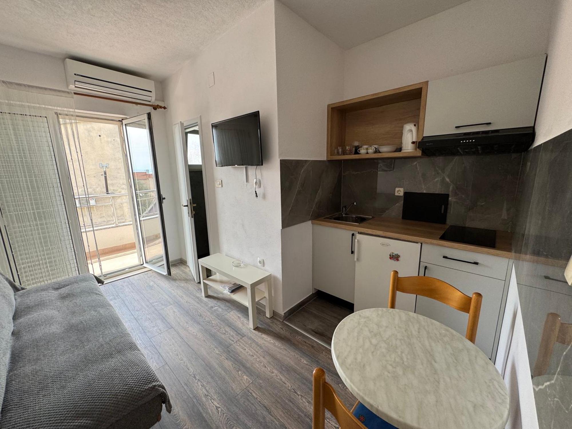 Apartment Makarska M&I, Free Private Parking المظهر الخارجي الصورة